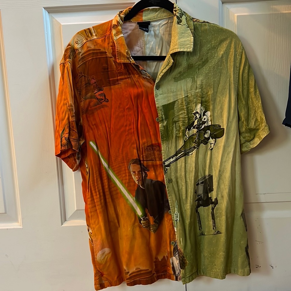 Star Wars return of the Jedi her universe woven button down shirt medium